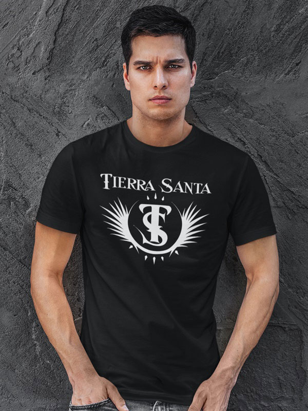 Camiseta Tierra Santa modelo