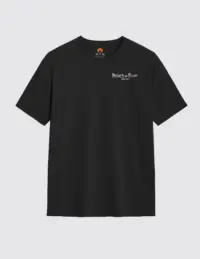 Camiseta Ataque a los Titanes Eren y Reiner logo delante